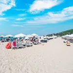 公寓 玛斯安布瑞尔诺柯斯城堡海滩公寓酒店