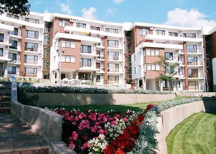 Messambria Noks 아파트 *